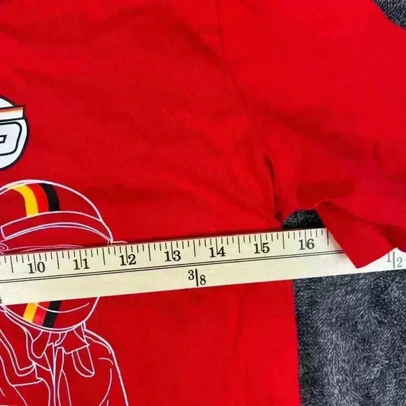 Ferrari Racing Formula 1 Scuderi Sebastian Vettel T-Shirt Size 152 Youth M/L - Picture 5 of 10